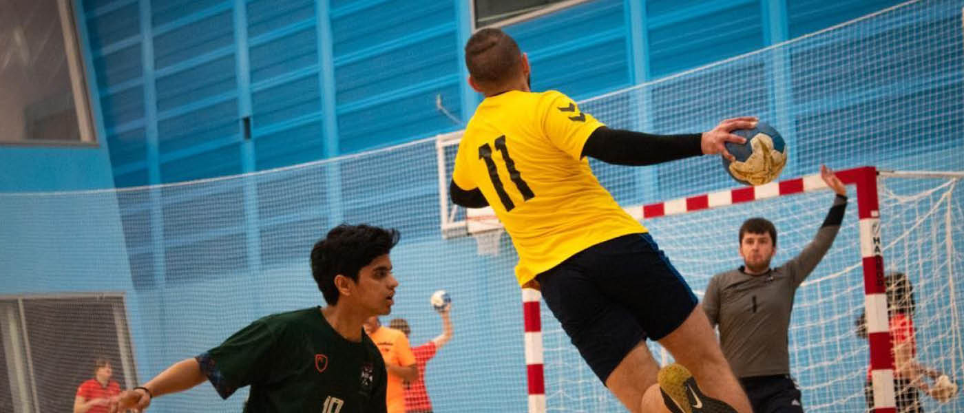 Handball player getting ready to shoot