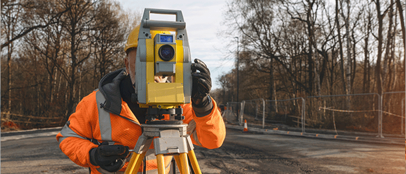 Land surveyor