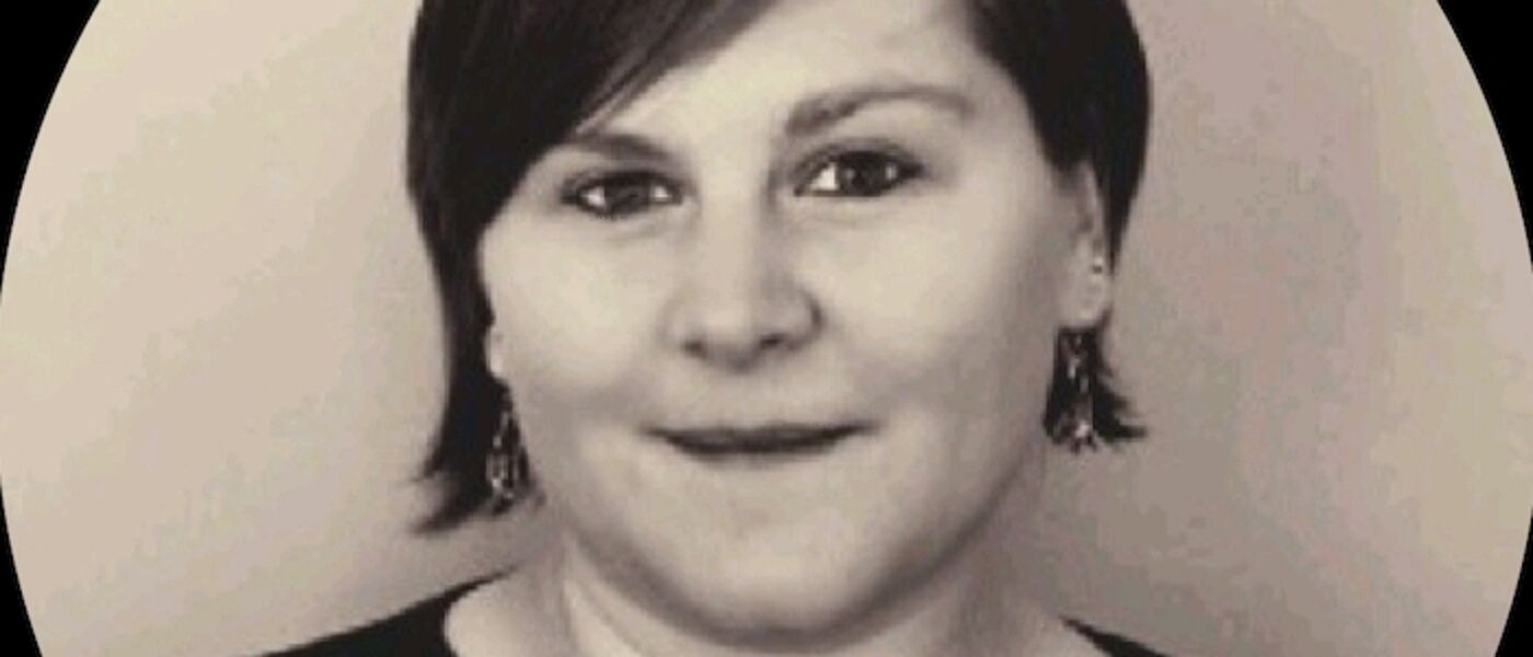 Portrait of a young woman in close-up