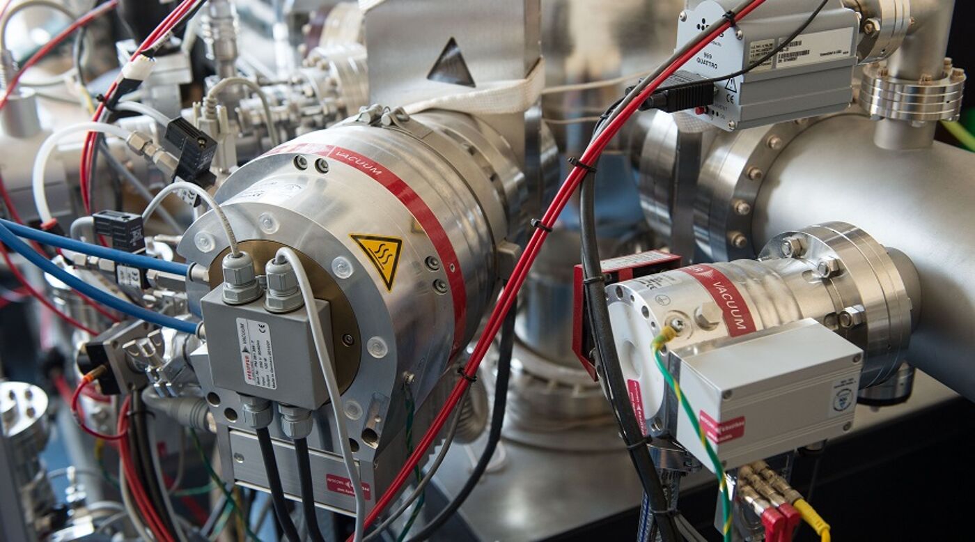 Physics research in pulsed laser desposition